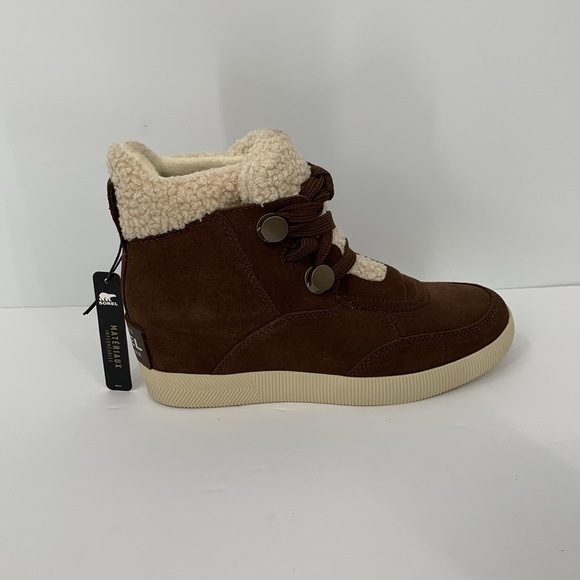 Sorel Out n About Cozy hidden wedge boots suede hiking shearling winter new 8.5 - Picture 2 of 7